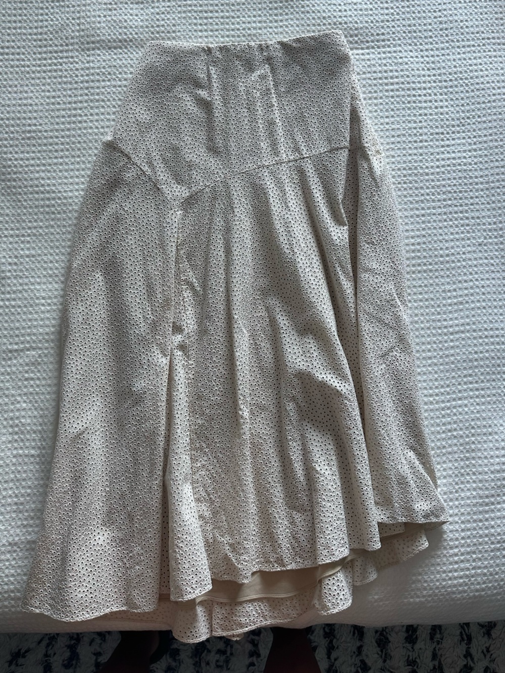 Theory Cream Midi Skirt with Subtle Eyelet Texture - Picture 2 of 5